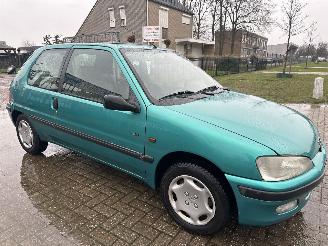rozbiórka samochody osobowe Peugeot 106 XR 1.1 NIEUWSTAAT!!!! VASTE PRIJS! 1350 EURO 1996/1