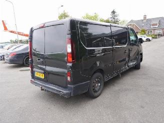 damaged commercial vehicles Renault Trafic 1.6 dCi 90 2015/6