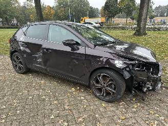 dommages scooters Seat Leon 1.5 2019/4