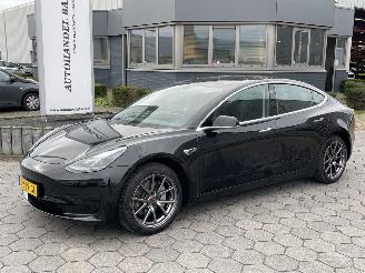 Coche siniestrado Tesla Model 3 Standard RWD Plus 2020/12