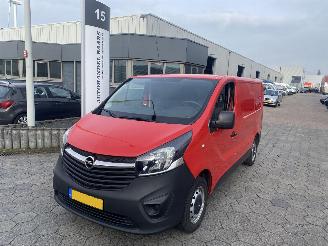 Voiture accidenté Opel Vivaro 1.6 CDTI L1H1 Edition 2019/3