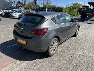 Opel Astra 1.6 Turbo picture 3