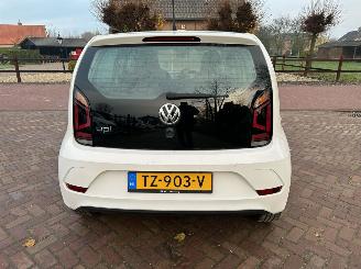 Volkswagen Up 1.0 BMT move up! picture 8