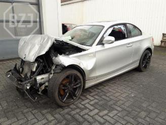 Voiture accidenté BMW 1-serie 1 serie (E82), Coupe, 2006 / 2014 120d 16V 2010/9
