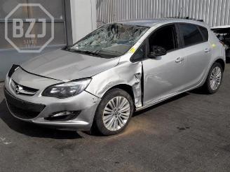 škoda osobní automobily Opel Astra Astra J (PC6/PD6/PE6/PF6), Hatchback 5-drs, 2009 / 2015 1.4 Turbo 16V 2015/6