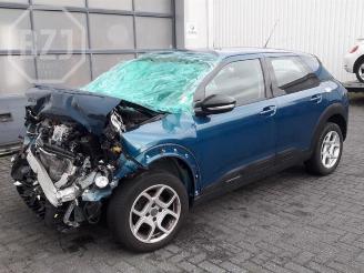 uszkodzony samochody osobowe Citroën C4 cactus C4 Cactus (0B/0P), Hatchback 5-drs, 2014 1.2 PureTech 110 12V 2020