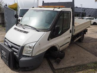 Auto incidentate Ford Transit 300S 2.2 TDCI PickUp 2011/5