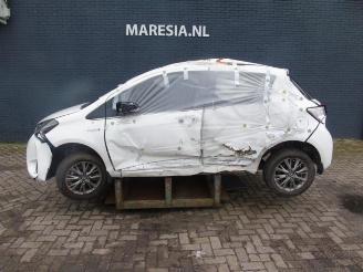 dañado motos Toyota Yaris Yaris III (P13), Hatchback, 2010 / 2020 1.5 16V Hybrid 2018/5