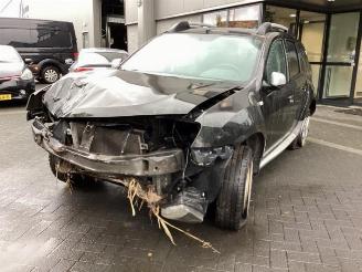 Damaged car Dacia Duster Duster (HS), SUV, 2009 / 2018 1.6 16V 4x4 2012/1