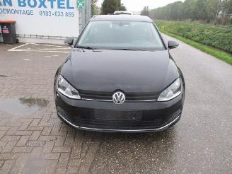 dommages camions /poids lourds Volkswagen Golf  2016/1