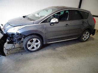 uszkodzony samochody osobowe Peugeot 3008 1.6 HDI 2012/3