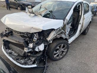 Coche accidentado Opel Corsa-E 1.3 cdti 2016/1