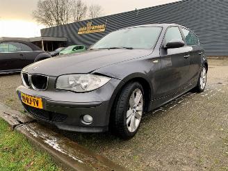 rozbiórka samochody osobowe BMW 1-serie  2005/4