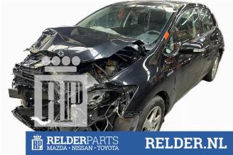 škoda nákladních automobilů Toyota Auris Auris (E15), Hatchback, 2006 / 2012 1.8 16V HSD Full Hybrid 2011/11