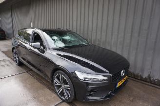 Volvo V-60 2.0 T6 186kW Twin Engine AWD R-Design picture 3