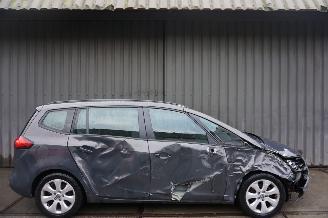 Auto incidentate Opel Zafira 1.6 CDTI 100kW Navigatie Business+ 2014/1