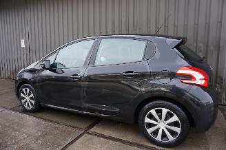 Peugeot 208 1.4 e-HDi 50kW Blue Lease picture 9