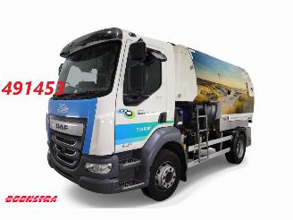Schade vrachtwagen DAF LF 230 FA Johnston VS652 Sweeper Kehrmaschine BY 2020 Euro 6 2020/1