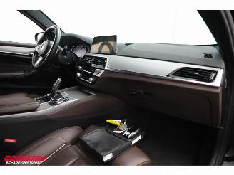BMW 5-serie 540i M-Sport LED ACC HUD Schuifdak Leder SHZ Camera 96.094 km! picture 14