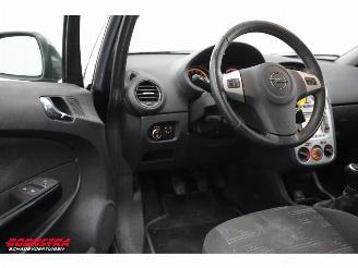 Opel Corsa 1.2-16V 3-DRS Berlin Navi Airco Cruise PDC picture 16