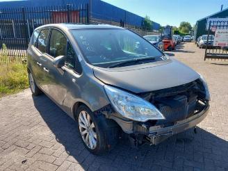 Coche accidentado Opel Meriva  2012/11