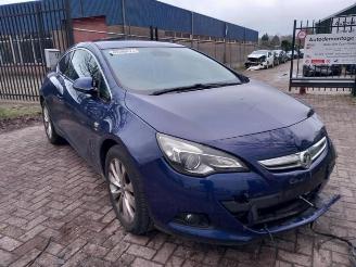 Avarii auto utilitare Opel Astra Astra J GTC (PD2/PF2), Hatchback 3-drs, 2011 1.4 Turbo 16V ecoFLEX 140 2014/6