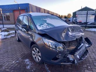 Voiture accidenté Opel Zafira Zafira Tourer (P12), MPV, 2011 / 2019 1.6 CDTI 16V ecoFLEX 136 2013/7