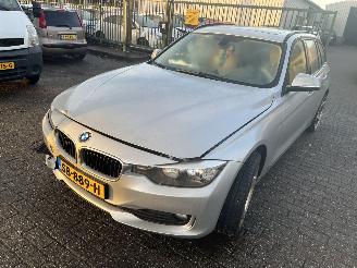 uszkodzony samochody osobowe BMW 3-serie 316 D Stationcar 2014/7