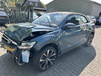 danneggiata veicoli commerciali Volkswagen T-Roc Cabriolet 1.5 Automaat  R-Line  ( Nieuw Prijs 54500,00 ) 2023/5