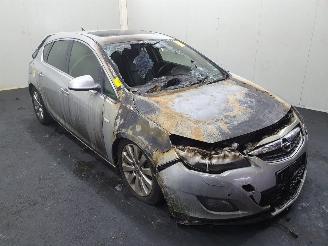 škoda kempování Opel Astra 1.6 Turbo Sport 2010/3