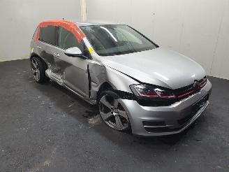 uszkodzony samochody osobowe Volkswagen Golf 5G 1.2 TSI Comfortline 2015/3