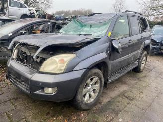 uszkodzony samochody osobowe Toyota Landcruiser Land Cruiser (J12), Terreinwagen, 2002 / 2010 3.0 D-4D 16V 2006/2