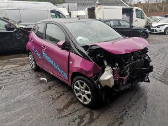 uszkodzony samochody osobowe Toyota Aygo Aygo (B40), Hatchback, 2014 1.0 12V VVT-i 2016/10