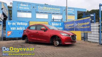 Unfall Kfz Van Mazda 2 2 (DJ/DL), Hatchback, 2014 1.5 SkyActiv-G 75 2021/7