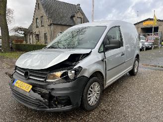 Damaged car Volkswagen Caddy 1.6 TDI AIRCO 2019/2