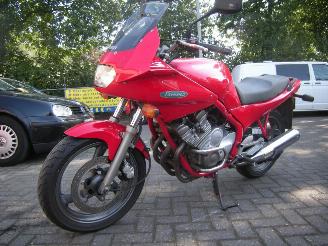 Gebrauchtwagen Motorrad Yamaha XJ 6 Division 600 S DIVERSION IN ZEER NETTE STAAT !!! 1992/4