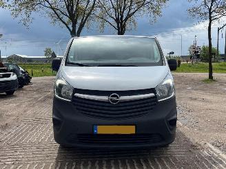 Voiture accidenté Opel Vivaro 1.6 CDTI 2014/12
