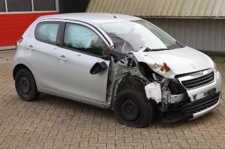 dañado vehículos comerciales Peugeot 108 108, Hatchback, 2014 1.0 12V VVT-i 2019/8