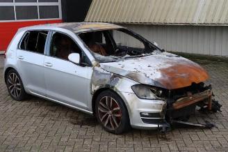 uszkodzony samochody ciężarowe Volkswagen Golf Golf VII (AUA), Hatchback, 2012 / 2021 1.6 TDI 16V 2013/6
