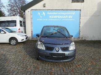 Ocazii autoturisme Renault Modus Modus/Grand Modus (JP) MPV 1.5 dCi 85 (K9K-760(Euro 4)) [63kW]  (12-20=
04/12-2012) 2010/12