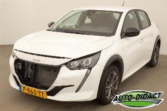disassembly commercial vehicles Peugeot 208 E EV AUTOMAAT Active Pack 50kwh  Start niet 2022/6