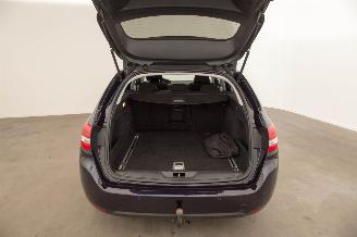 Peugeot 308 SW 1.6 Pano Camera BlueHDi picture 42