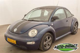 krockskadad bil auto Volkswagen New-beetle 2.0 Airco Highline 1999/9