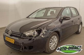 skadebil auto Volkswagen Golf 1.6 TDI Airco BlueMotion 2011/5