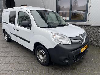dommages fourgonnettes/vécules utilitaires Renault  1.5dCi 90 Energy Luxe Maxi Euro 6 2017/9