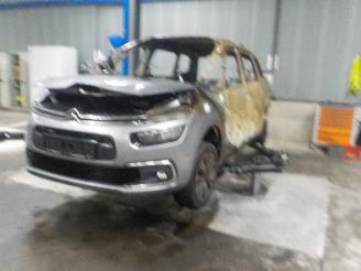 damaged commercial vehicles Citroën C4 C4 Grand Picasso (3A) MPV 1.2 12V PureTech 130 (EB2DTS(HNY)) [96kW]  (=
04-2014/03-2018) 2017/1