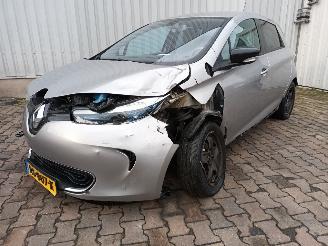 rozbiórka samochody osobowe Renault Zoé Zoé (AG) Hatchback 5-drs 65kW (5AQ-601) [65kW]  (06-2012/...) 2014/9