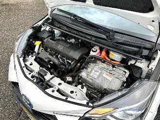 Toyota Yaris 1.5 Hybrid 87pk automaat Design Sport 5drs - front + line assist - camera - clima - cruise - vaste prijs - keyless start - twotone - NIEUW MODEL picture 54