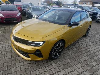 Salvage car Opel Astra L ULTIMATE 2022/5