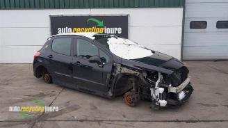 Coche accidentado Peugeot 308 308 (4A/C), Hatchback, 2007 / 2015 1.6 HDi 16V FAP 2012/11